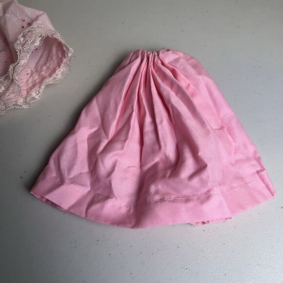 Vintage Handmade Barbie Size Southern Belle Dress Pink Eyelet Lace Floral OOAK - Picture 12 of 13